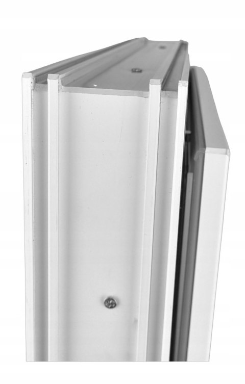 OKNO PCV 800 X 800 RU/P BIAŁE TRZY SZYBY
